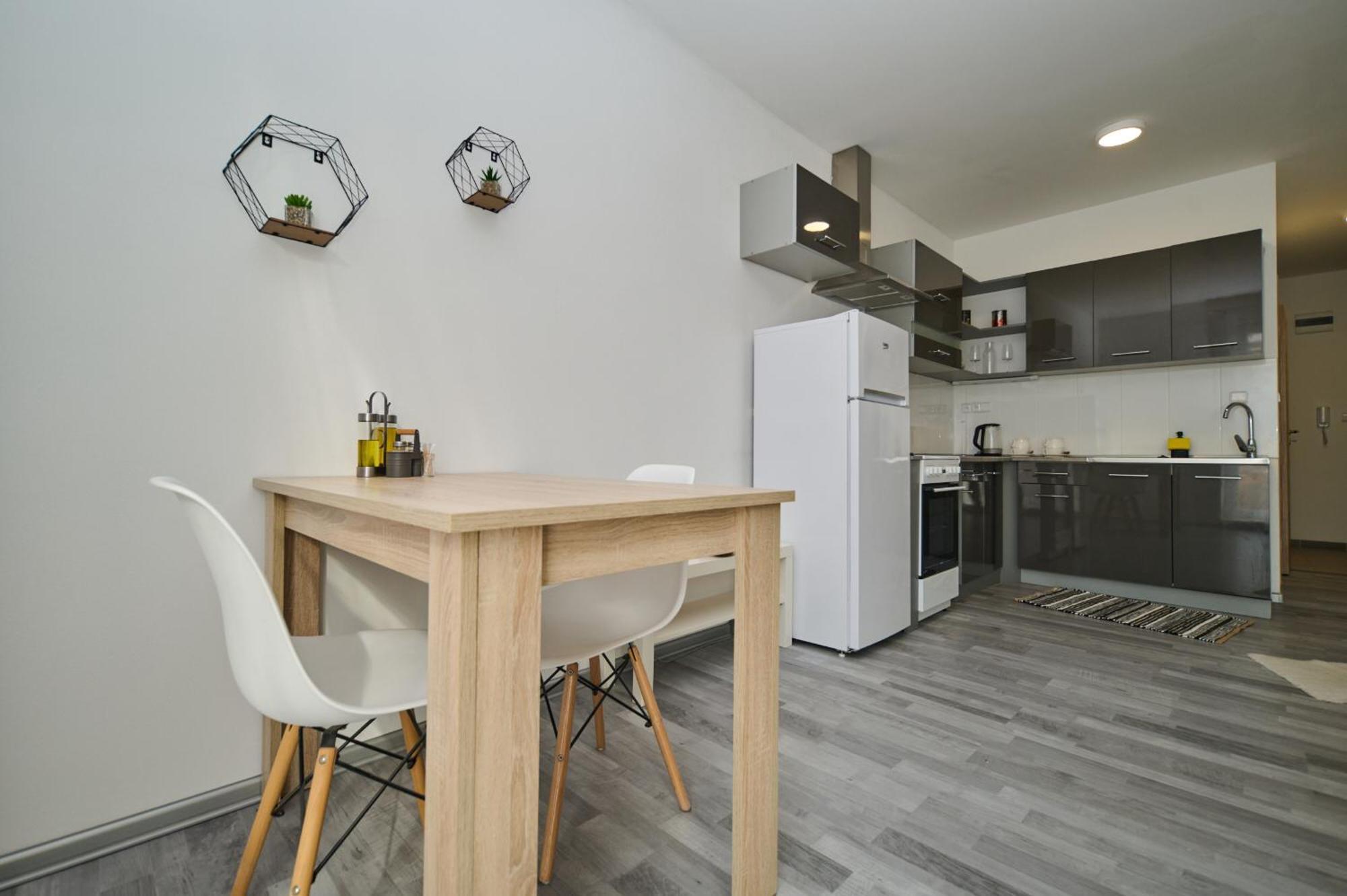 Central Apartments Martin Luaran gambar